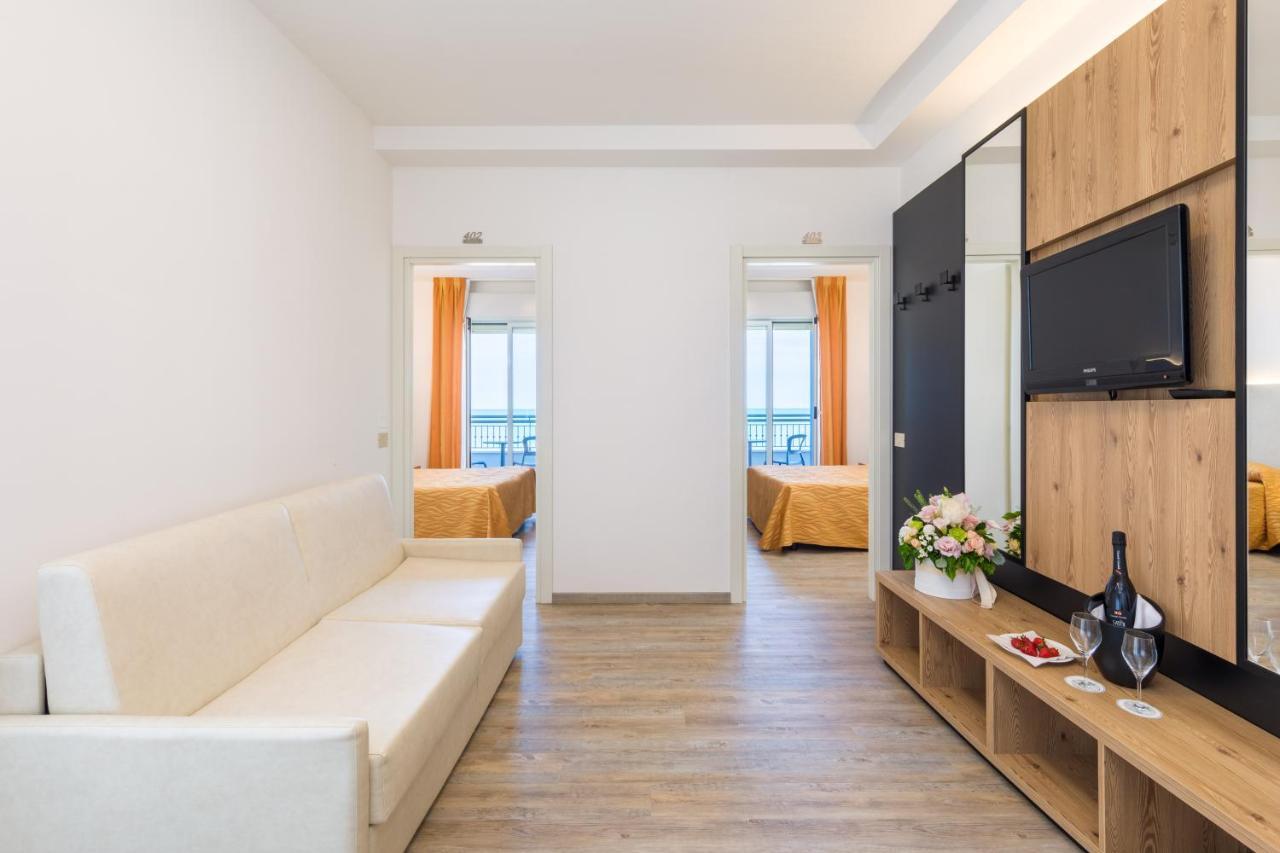 Hotel Nettuno Caorle Bagian luar foto