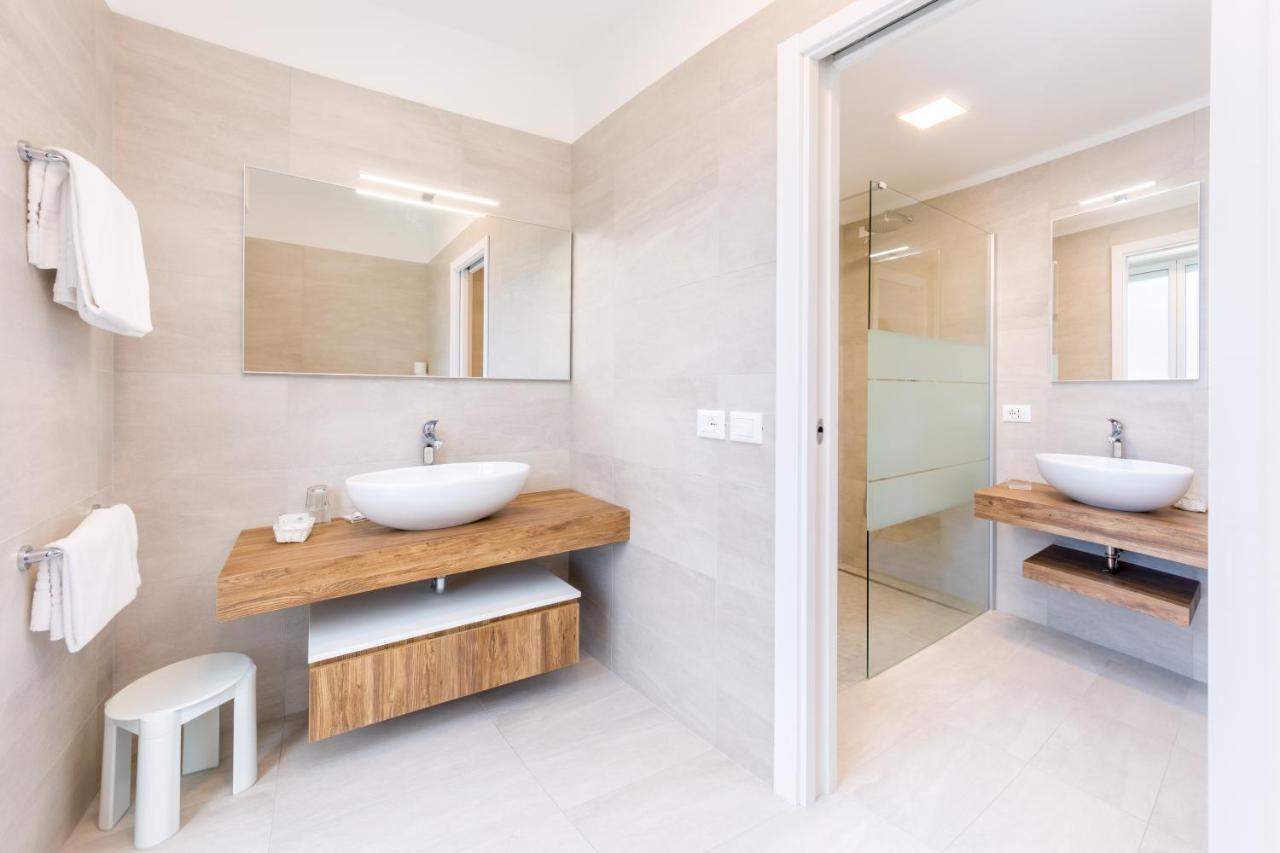 Hotel Nettuno Caorle Bagian luar foto