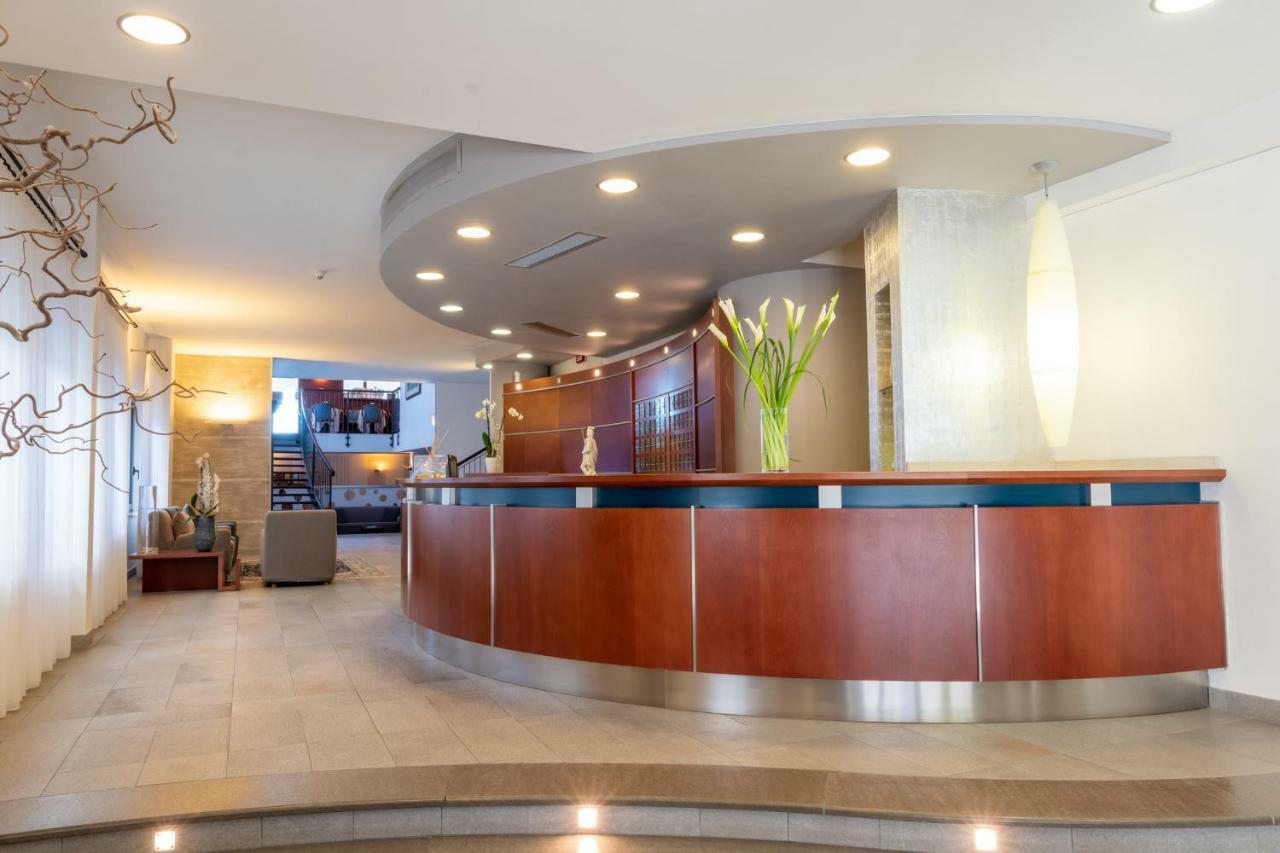 Hotel Nettuno Caorle Bagian luar foto